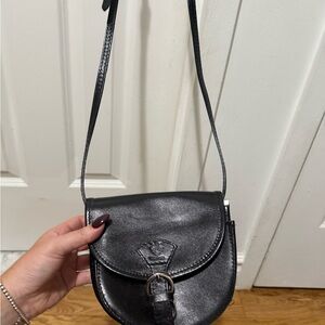 Elegant Black Leather Crossbody Bag